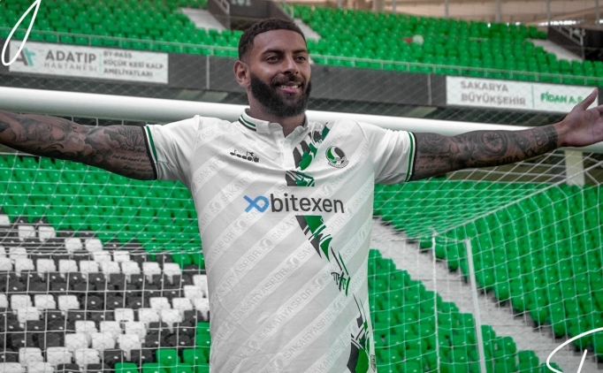 Sakaryaspor'da 2 yllk imza