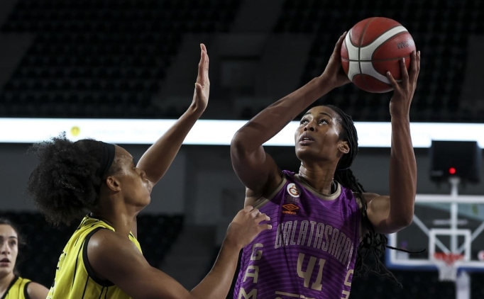 Galatasaray lige 2'de 2 ile ba�lad�!