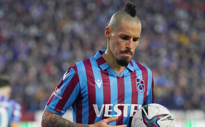 Takm izinde, Hamsik idmanda