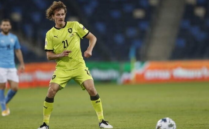 Fenerbah�e'de Alex Kral plan�