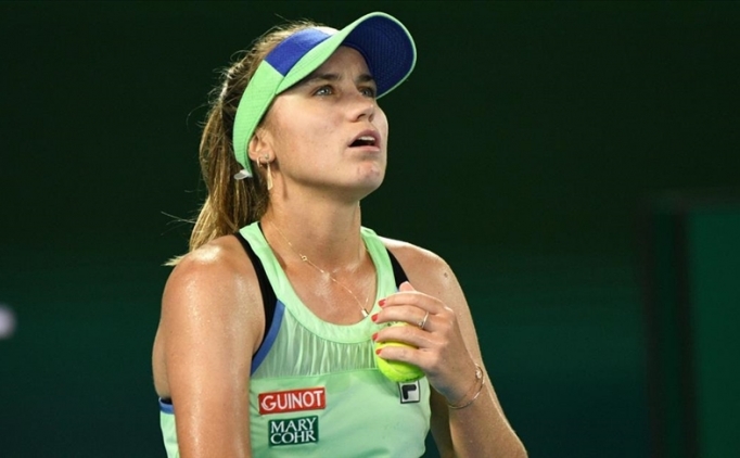 Sofia Kenin, Avustralya Ak'ta ilk turda elendi