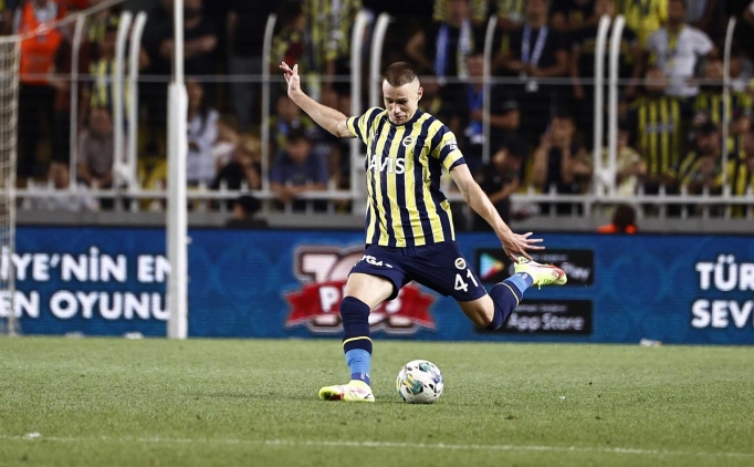 Fenerbahe'nin yldzlarna hcum!