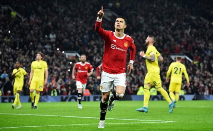 Ronaldo, MANU'dan ayrlmak istiyor!