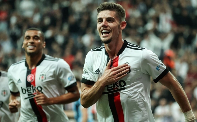 Beşiktaş'ta Montero kararını verdi