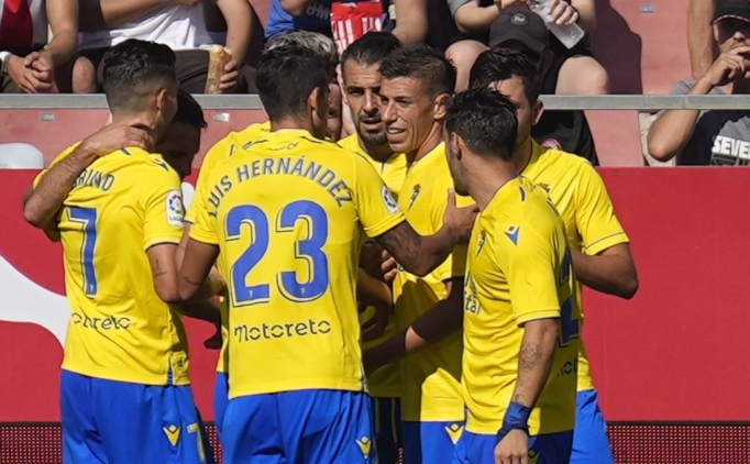 Cadiz'e Negredo'nun katk�s� yetmedi