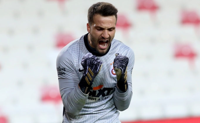 Galatasaray'da yol ayrımı; Okan Kocuk