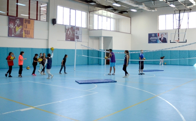 zel ocuklardan spor iin dev adm