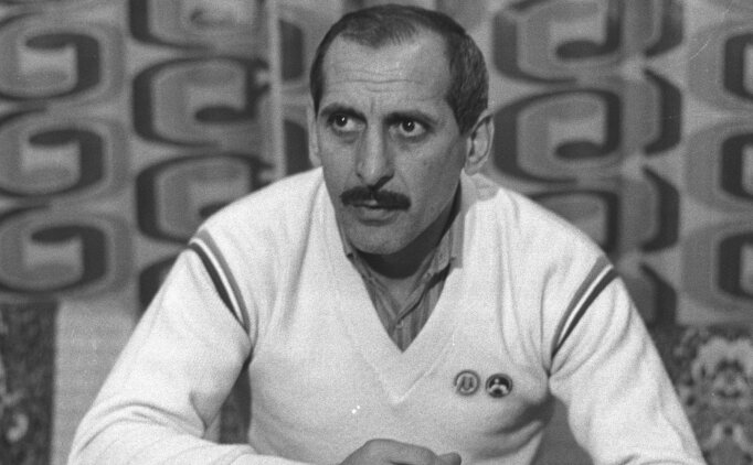 'Futbolun bilge ki�isi' �zkan S�mer, vefat�n�n ikinci y�l�nda an�lacak