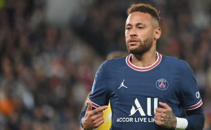 �ampiyon PSG, Strasbourg'dan 1 puan ��kard�