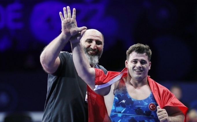 R�za Kayaalp, �ampiyonlu�un s�rr�n� a��klad�