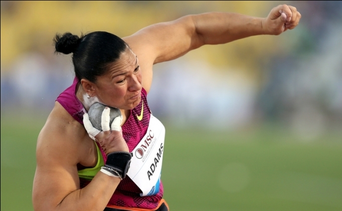 Glle atma sporunun efsanelerinden Valerie Adams kariyerini noktalad!