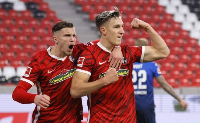 Bayern M�nih vazge�ti, Dortmund al�yor!