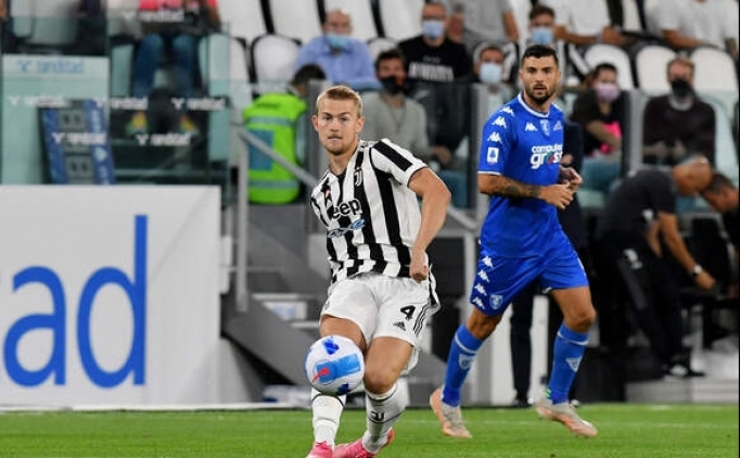 De Ligt: 'Ronaldo'ya fazla sayglydm'