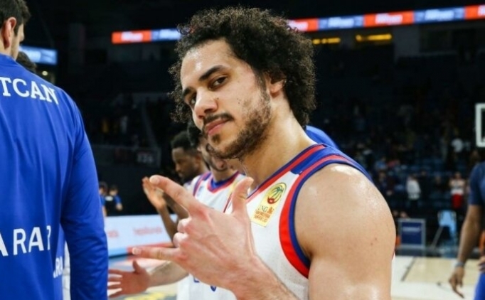 THY Euroleague'de haftann MVP'si Shane Larkin!