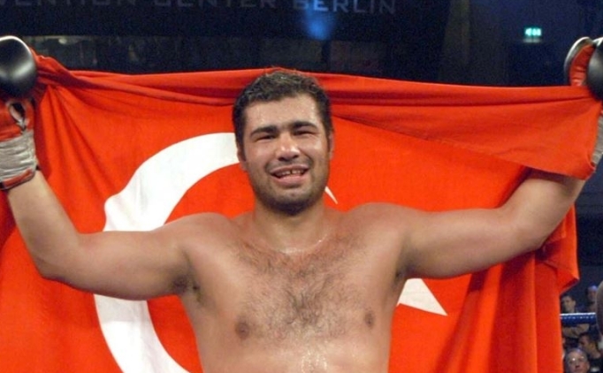 T�rk spor tarihine ge�en bir y�ld�z; Sinan �amil Sam!