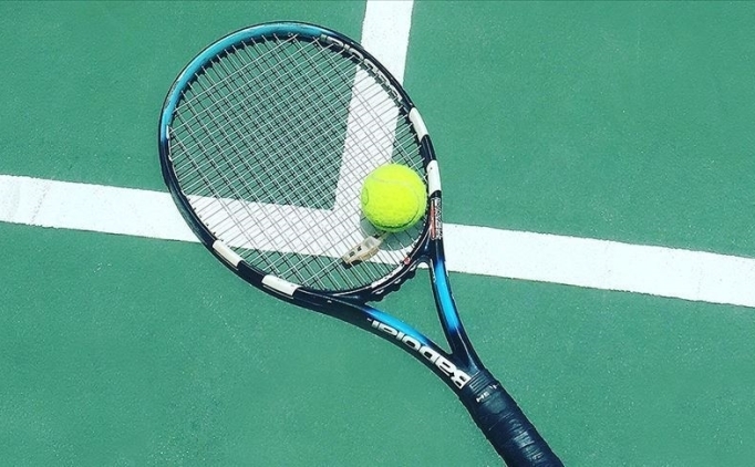 Teniste iki organizasyonun finalleri Antalya'da yap�lacak