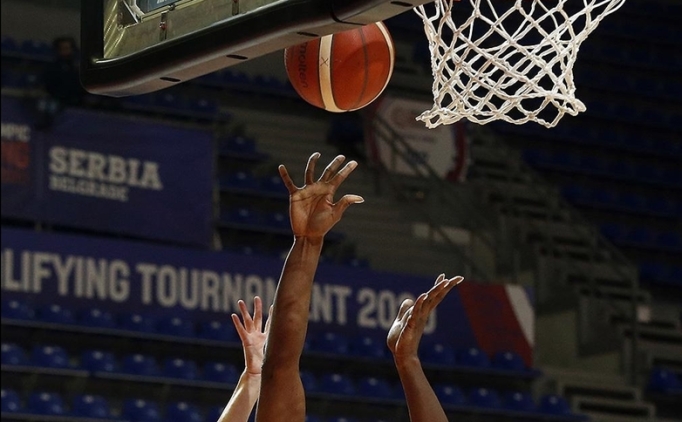 Kadn basketbolda Trk takmlar sahneye kyor