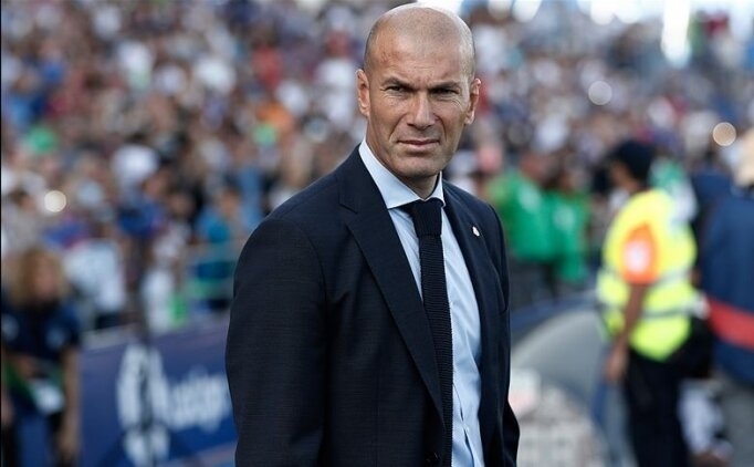 Zinedine Zidane, sa ektirmek iin stanbul'da