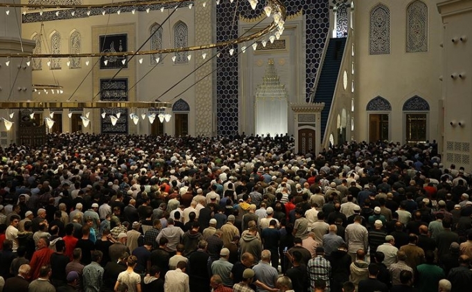 Gn gn teravih namaznn faziletleri sevaplar (Diyanet 2023)