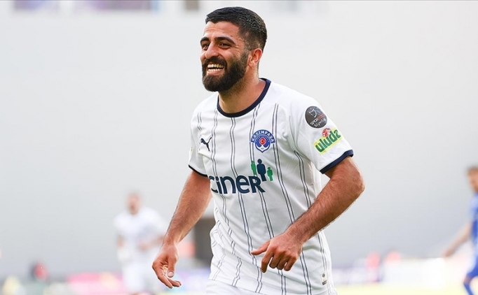 Galatasaray, Umut Bozok'a s�re verdi!