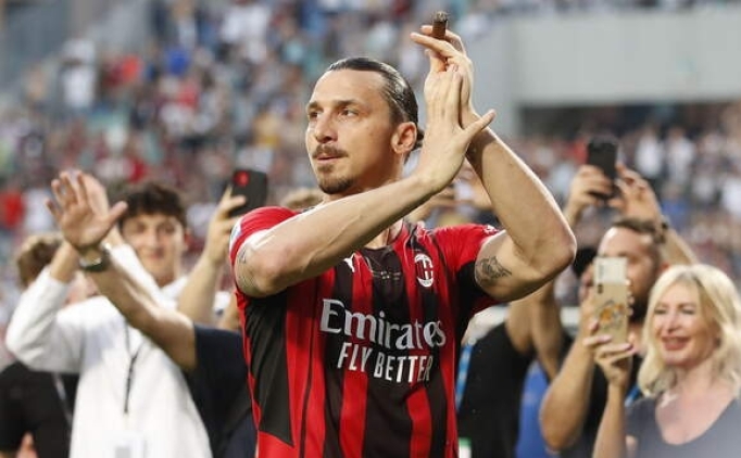 Zlatan'dan Fransa'ya: 'Tanr�'n�z yok'