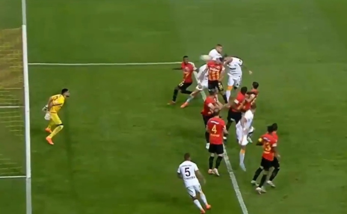 Galatasaray attı, VAR iptal etti!