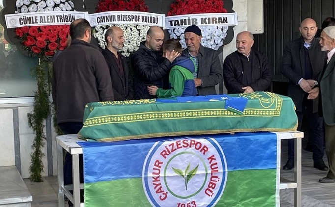 K���k Yi�it, son yolculu�una u�urland�