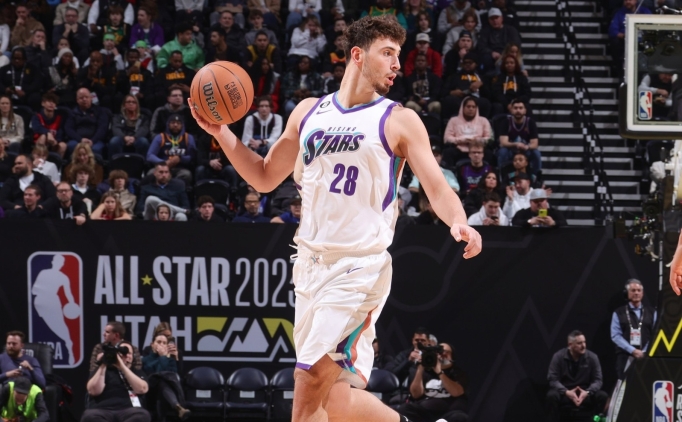 NBA Rising Stars'da Pau Gasol'un takm kazand