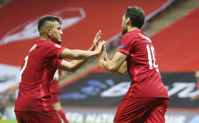 FIFA, 5 y�ll�k milli ma� program�n� a��klad�