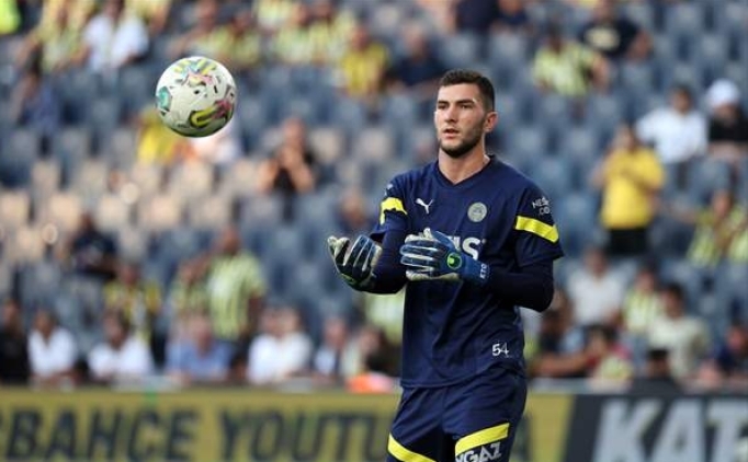 Fenerbah�e'de Ertu�rul �etin tak�mdan ayr�ld�