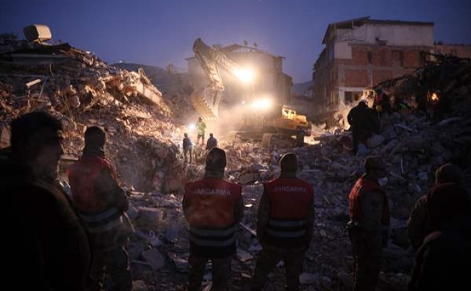 'Yerli Pique' Yasin G�ven� depremde vefat etti