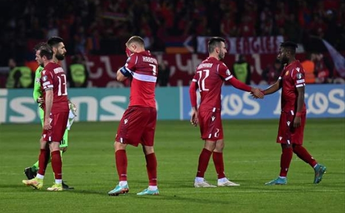 Ermenistan Milli Futbol Tak�m�'n�n aday kadrosu a��kland