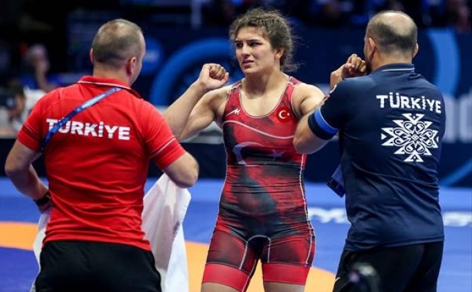 Milli g�re��i Nesrin Ba�'tan ikinci d�nya �ampiyonlu�u