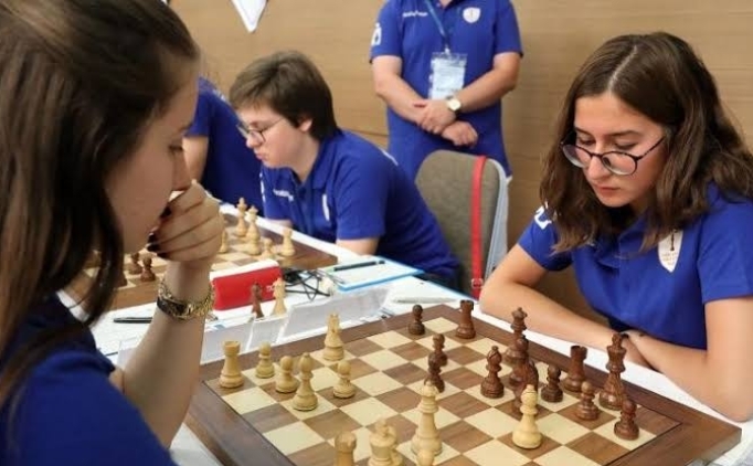 T�rkiye �� Bankas� Satran� S�per Ligi ba�l�yor