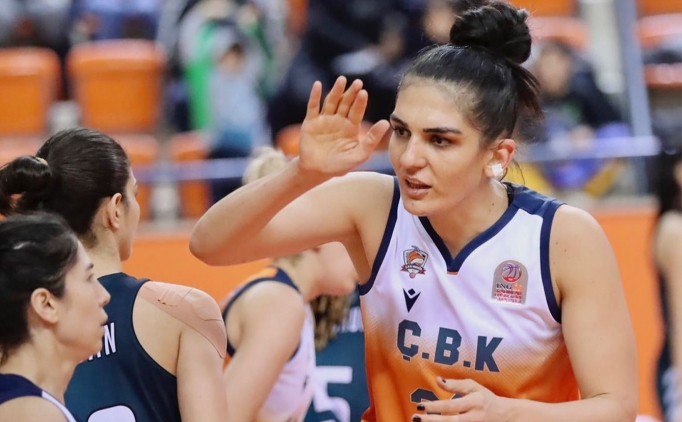 Mersin Yeniehir, Avrupa'da grubunu lider tamamlad!