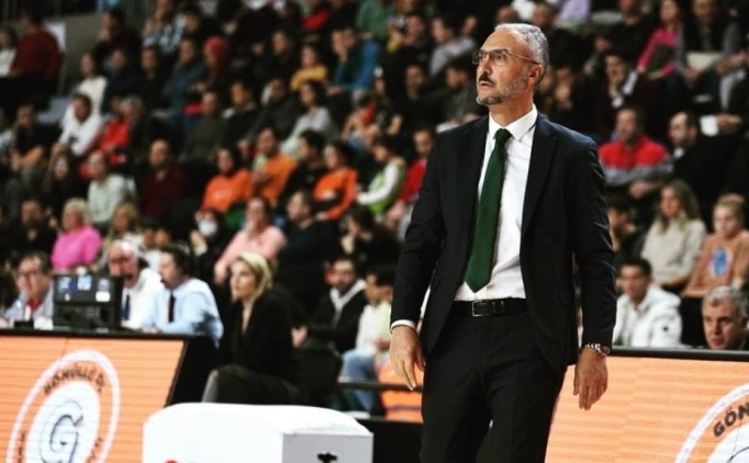 Manisa Bykehir Belediyespor'dan baantrenr Demir'e veda