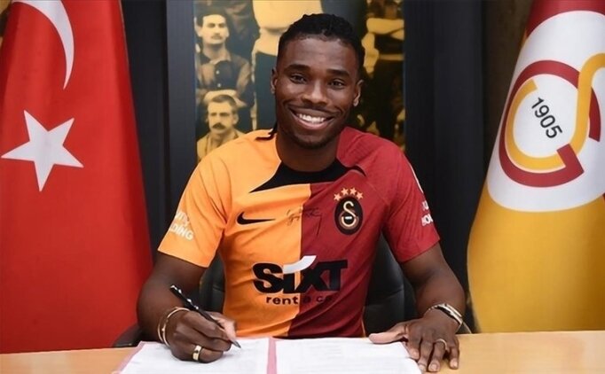 Galatasaray'da solun favorisi Adekugbe!