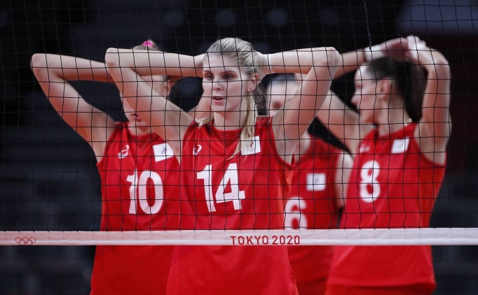 Fenerbah�e Opet'ten, Irina Fetisova hamlesi