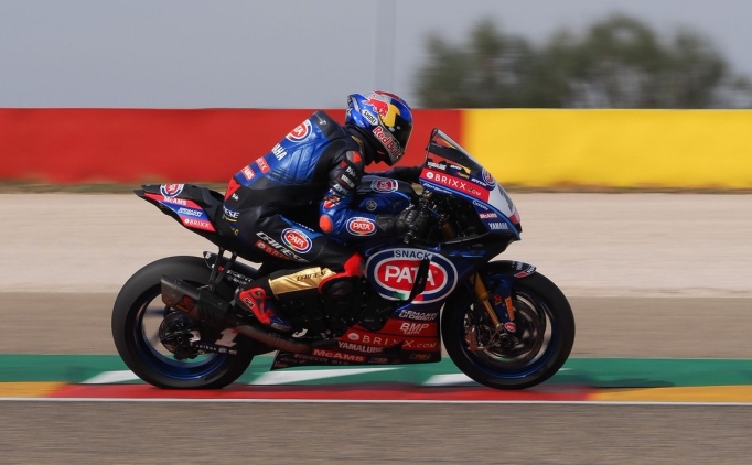 Toprak Razgatl�o�lu, �ekya'daki ilk yar��ta ikinci oldu