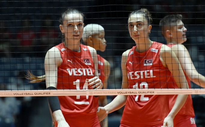 Eda Erdem: ''Umarm 3-0'lk net bir skorla galip geliriz''