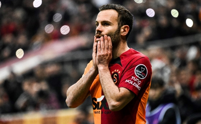 Juan Mata, sahadaki y�ld�zlar� se�ecek!