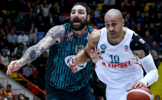 P�nar Kar��yaka, deplasmanda kazand�