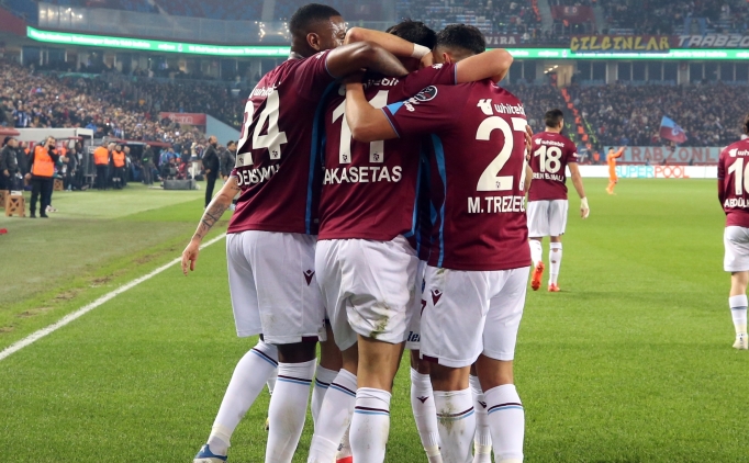 Trabzonspor, �st s�radaki tak�mlara ge�it vermiyor