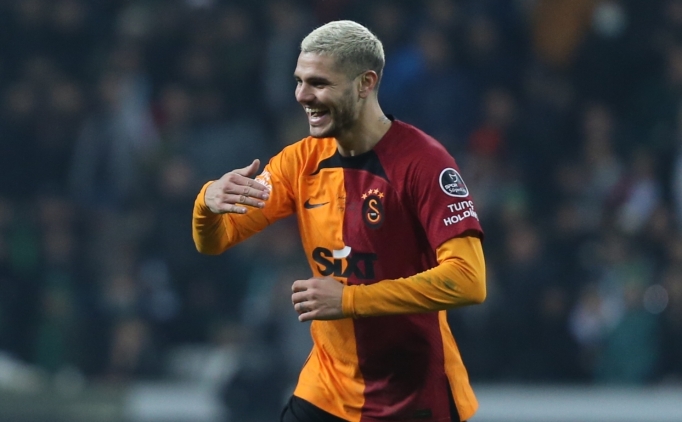 Galatasaray'da Mauro Icardi yine b�y�k oynad�