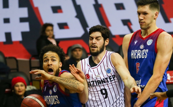 Gaziantep Basketbol, Almanya deplasmannda galibiyet arayacak