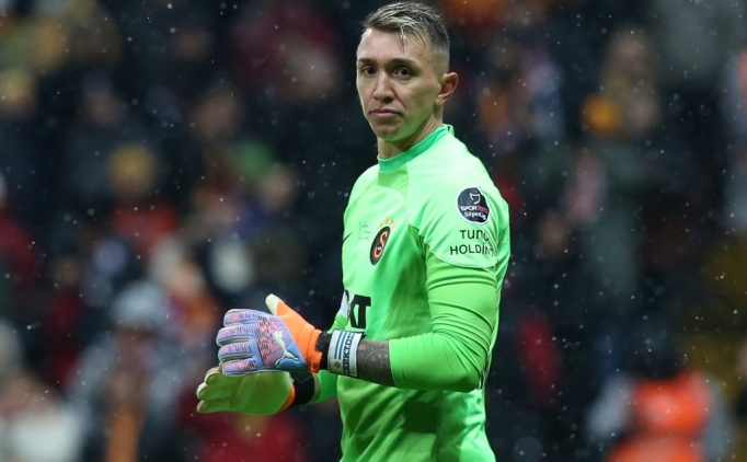 S�per Lig'de Muslera'dan iyisi yok!