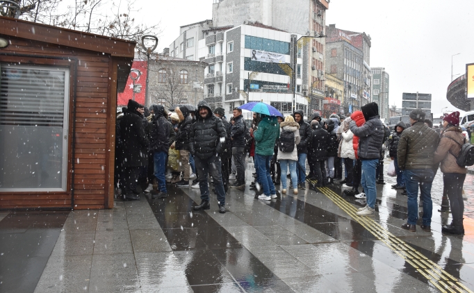 Trabzonspor-Basel ma biletlerine youn ilgi!