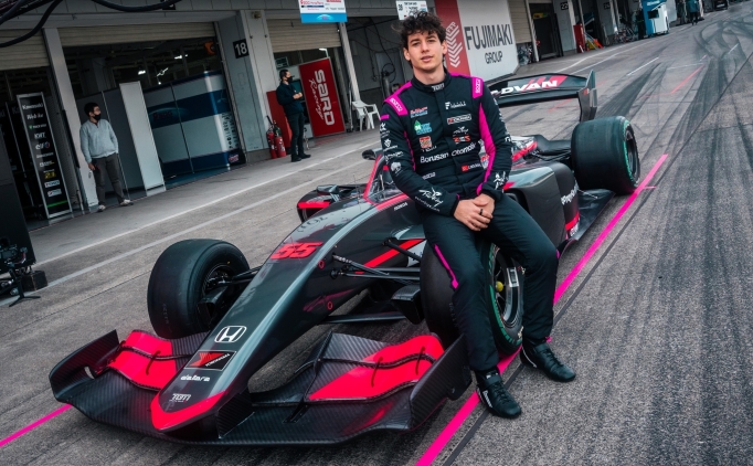 Cem B�l�kba��, Japonya'daki TGM Grand Prix ile pistlere d�n�yor