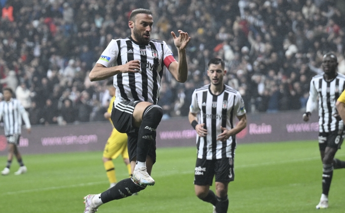 Cenk Tosun 4 ma sonra gol att