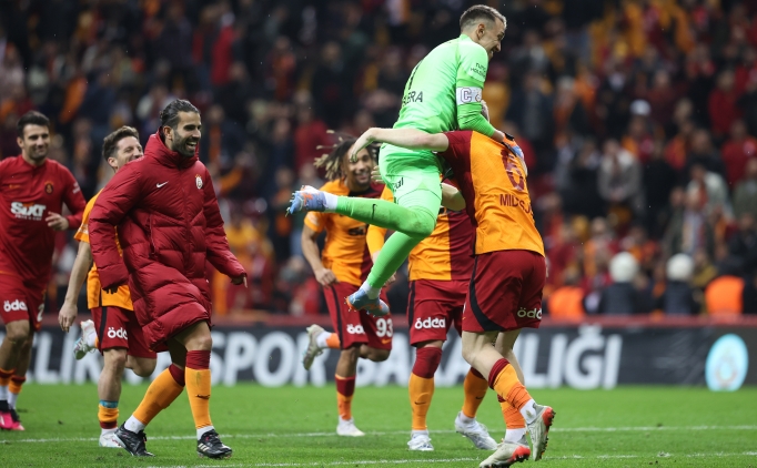 Galatasaray bitti demeden bitmiyor